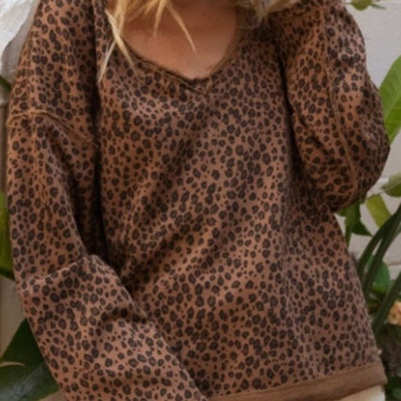 French Terry Reversible Oversized Long Sleeve Top - Picture 5 of 12